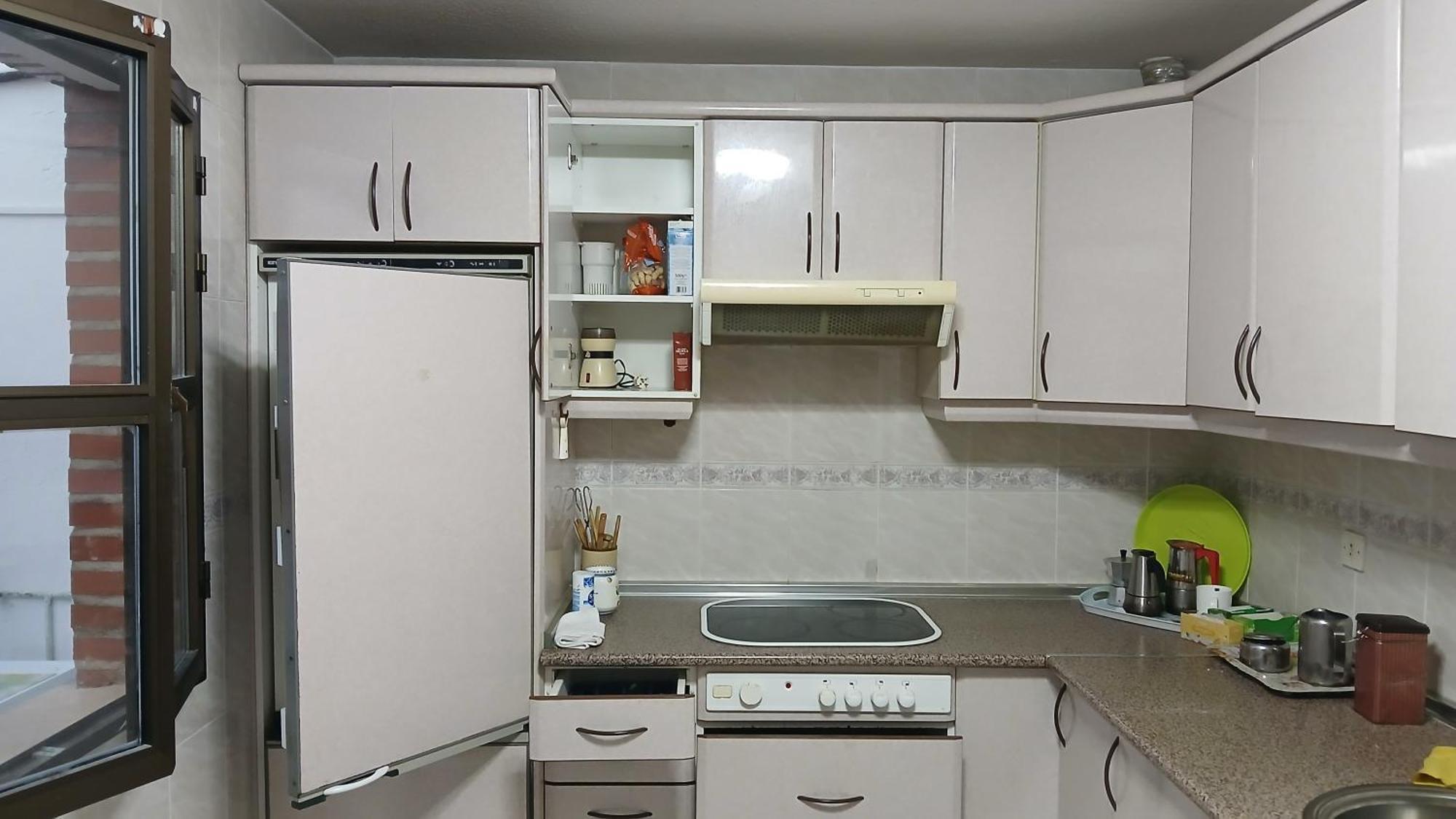 Habitacion Privada Triple Toledo Exterior foto